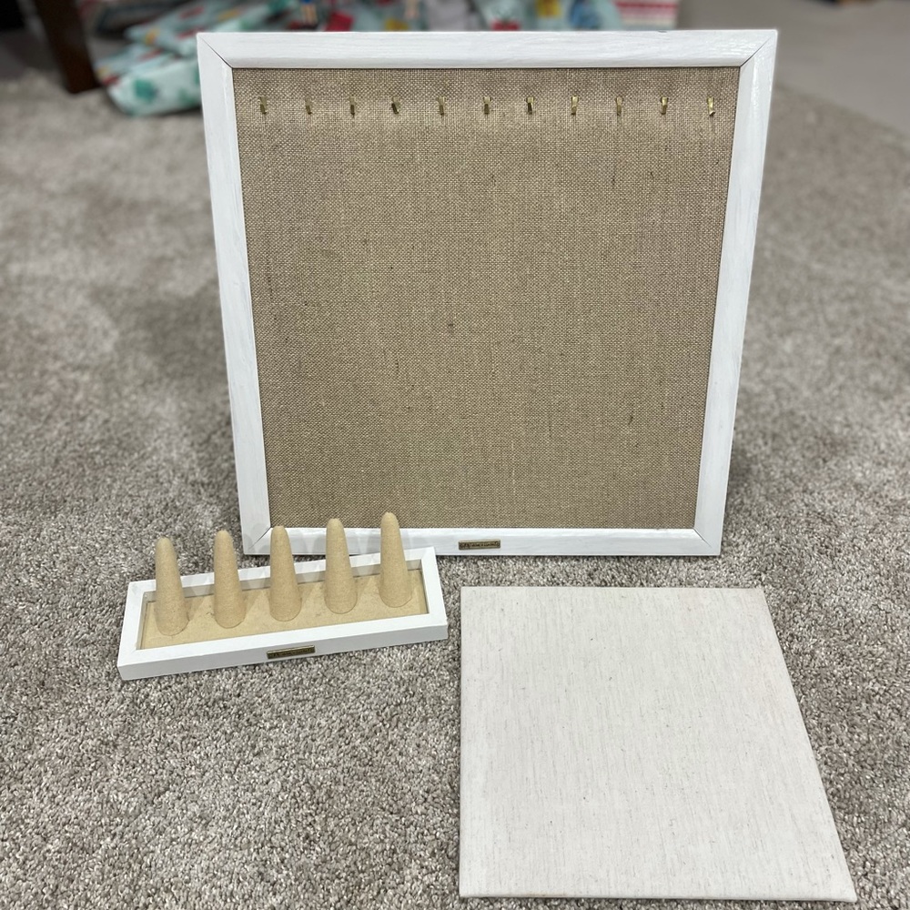 Jewelry Displays